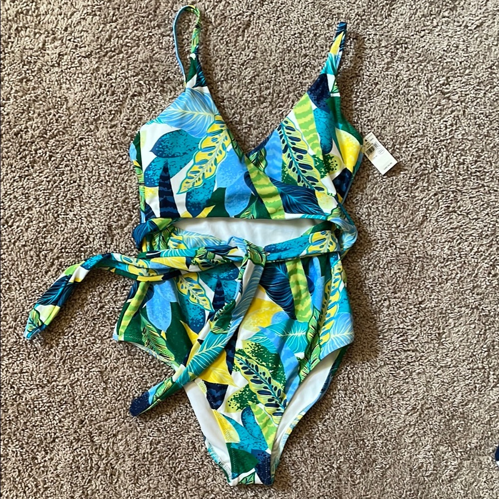 American Eagle One Piece Bathing Suit